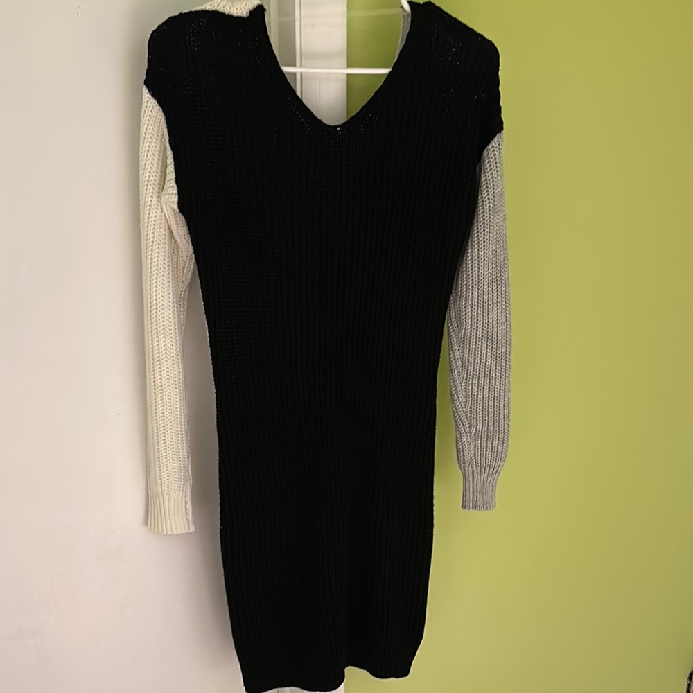 Colorblock Knit Sweater Dress - Picture 3 of 3